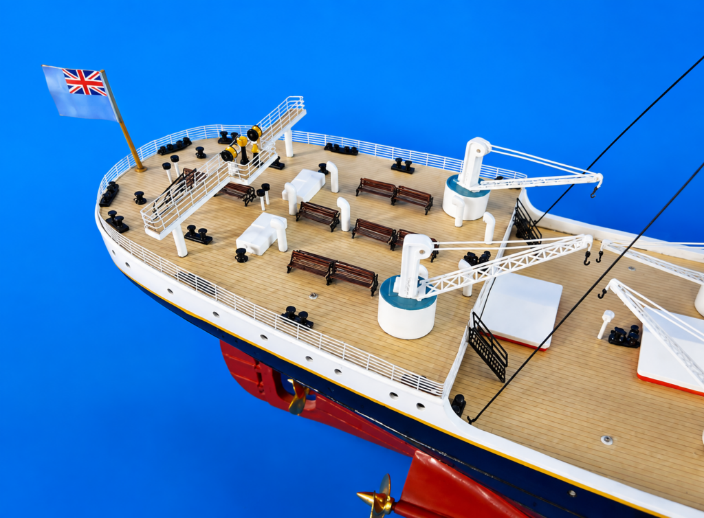 cruise-ship models